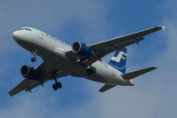 OH-LVD @ EGLL - Airbus A319-112 [1352] (Finnair) Home~G 29/09/2009