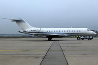 M-JNJL @ CGN - visitor - by Wolfgang Zilske