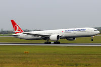 TC-JJF @ VIE - Turkish Airlines - by Chris Jilli