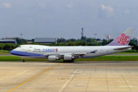 B-18720 @ VTBD - Boeing 747-409F [33733] (China Airlines) Bangkok~HS 30/10/2005