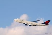 N671US - After take-off from JFK - by gbmax