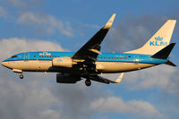 PH-BGL @ VIE - KLM - by Chris Jilli