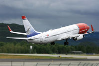LN-DYH @ ENVA - Taken at TRD - by Phil Greiml