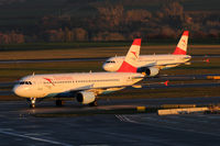 OE-LBR @ VIE - Austrian Airlines