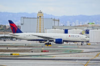 N702DN @ KLAX - N702DN Delta Air Lines Boeing 777-232/LR / 7102 (cn 29741/704) 'The Spirit of Atlanta'

Los Angeles - International (LAX / KLAX)
USA - California, October 22, 2012
TDelCoro - by Tomás Del Coro