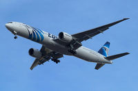 SU-GDL @ EGLL - Boeing 777-36NER [38284] (Egypt Air) Home~G 15/03/2010 - by Ray Barber