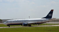 N432US @ KCLT - Taxi CLT - by Ronald Barker