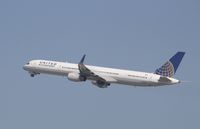N57864 @ KLAX - Boeing 757-300 - by Mark Pasqualino