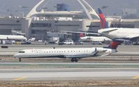 N817SK @ KLAX - CL600-2D24
