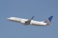 N27213 @ KLAX - Boeing 737-800