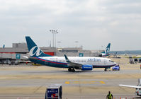 N283AT @ KATL - Taxi ATL - by Ronald Barker