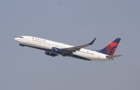 N3749D @ KLAX - Boeing 737-800 - by Mark Pasqualino