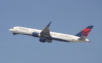 N709TW @ KLAX - Boeing 757-200 - by Mark Pasqualino
