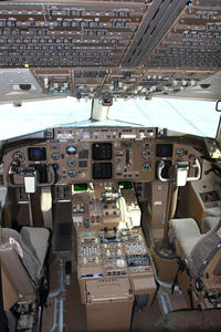 NZ7571 @ NZCH - The Office - by Bill Mallinson