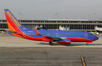 N200WN @ KIAD - KIAD/IAD - by Nick Dean