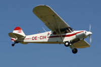 OE-CIH @ LOAB - Piper PA18