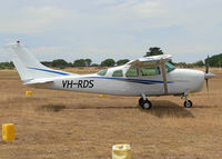 VH-RDS @ YRBE - Parking position at Robe, coastal retreat. - by Philippe Bleus