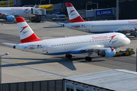 OE-LBI @ VIE - Austrian Airlines - by Chris Jilli