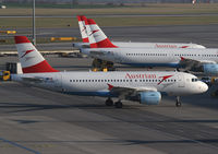 OE-LDG @ LOWW - Austrian Airlines Airbus A319 - by Thomas Ranner
