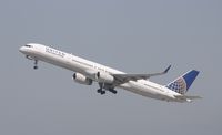 N74856 @ KLAX - Boeing 757-300