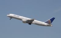 N592UA @ KLAX - Boeing 757-200 - by Mark Pasqualino
