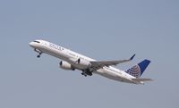 N505UA @ KLAX - Boeing 757-200 - by Mark Pasqualino