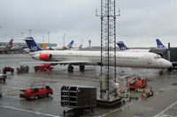 SE-DIL @ EKCH - At Kastrup - by Micha Lueck