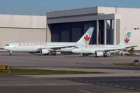 C-FMWV @ CYYZ - At Pearson International - by Micha Lueck