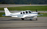 N36VP @ KLEX - Taxi LEX - by Ronald Barker