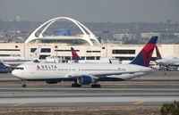 N140LL @ KLAX - Boeing 767-300 - by Mark Pasqualino