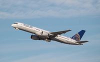 N559UA @ KLAX - Boeing 757-200