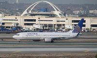 N37419 @ KLAX - Boeing 737-900ER - by Mark Pasqualino