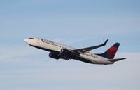 N387DA @ KLAX - Boeing 737-800 - by Mark Pasqualino