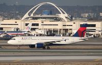 N332NW @ KLAX - Airbus A320 - by Mark Pasqualino