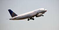 N826UA @ KDCA - Takeoff DCA - by Ronald Barker