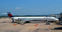 N923DN @ KDCA - DCA, VA - by Ronald Barker