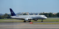 N635DL @ KDCA - Landing DCA - by Ronald Barker