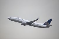 N73276 @ KLAX - Boeing 737-800
