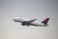 N345NB @ KLAX - Airbus A319 - by Mark Pasqualino