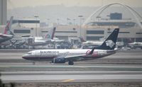 XA-AAM @ KLAX - Boeing 737-700 - by Mark Pasqualino