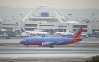N346SW @ KLAX - Boeing 737-300 - by Mark Pasqualino