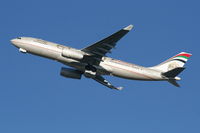 A6-EYO @ EBBR - Flight EY058 is climbing from RWY 25R