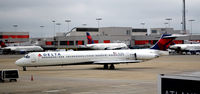 N976DL @ KATL - Taxi ATL - by Ronald Barker