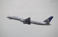 N508UA @ KLAX - Boeing 757-200 - by Mark Pasqualino