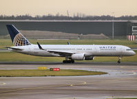 N33103 @ AMS - Taxi to runway 24 of Schiphol Airport - by Willem Göebel
