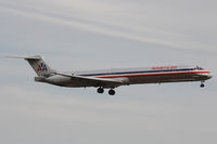 N492AA @ DFW - American Airlines landing at DFW Airport