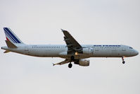 F-GTAR @ LFPG - Landing - by micka2b