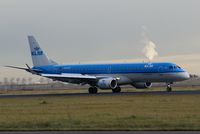 PH-EZT @ EHAM - Just after landing on the Polderbaan - by Jan Bekker