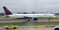 N696DL @ KATL - Taxi ATL - by Ronald Barker
