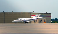 N72AC @ KLEX - Taxi LEX - by Ronald Barker